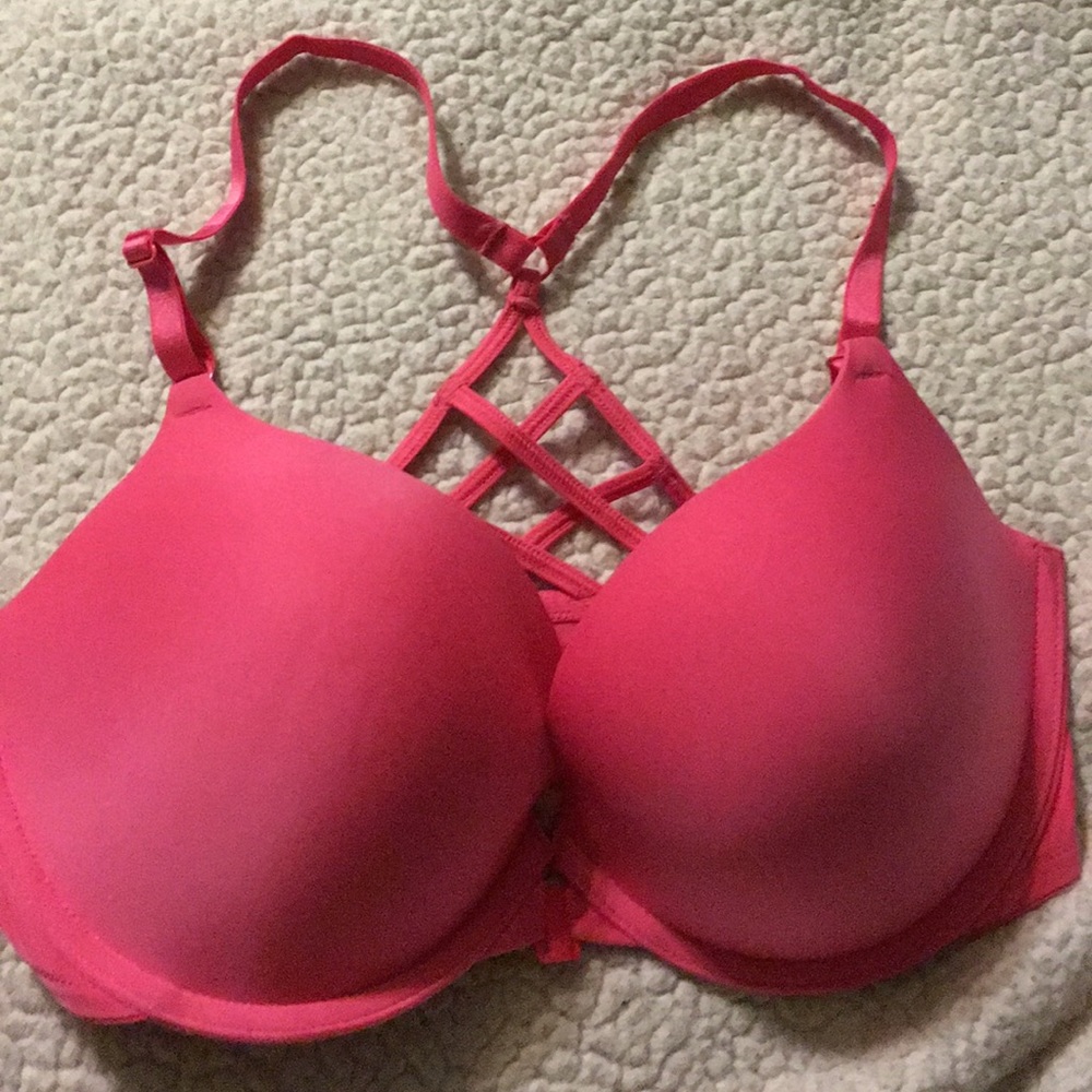 NWOT VS BRA